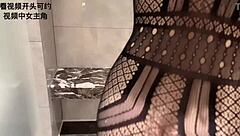 Chinese car model washes in toilet and begs for cum on big ass