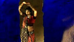 Sweet EXOTIC Desi Dancer From INDIA