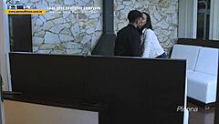 Mamei O Corretor De Imóveis Enquanto Meu Marido Não Chega Pra Ver A Casa - Sandy Cortez E Rogerio Maranhao