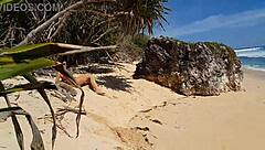 i showed my sandy ass with a red butt plug at the beach