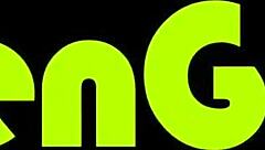 teens dive deep into pussies 😏