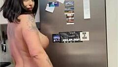 If I Was Chasing You as a Cop Would You Even Be Mad If I Sit on Your Face