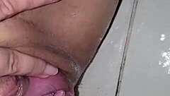 every time i bathe, i masturbate, im addicted to sex