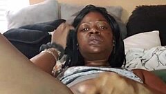 naejae seduces with strip tease before squirting