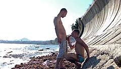 与法尔康·阿尔和奥利弗·斯特雷利在海滩的同性性爱