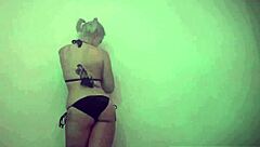 sexy zombie pleases the gash between her legs 😈