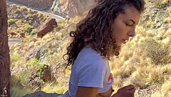 Girlfriend gives blowjob in canyon, squirts publicly with gaping pussy