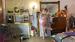 hey sally omalley, rocking that red paint all over your curves, wanna show off more?