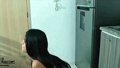 no pude resistirme a mi hermanastra la folle con sus pantalones de hacer ejercicio historia completa