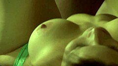 Jenni Lee Spreads Her Dripping Pussy Wide!