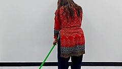 indian maid finally lives her anal fantasy with clear hindi talk