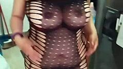 Latina mature sammy shows big boobs in kitchen